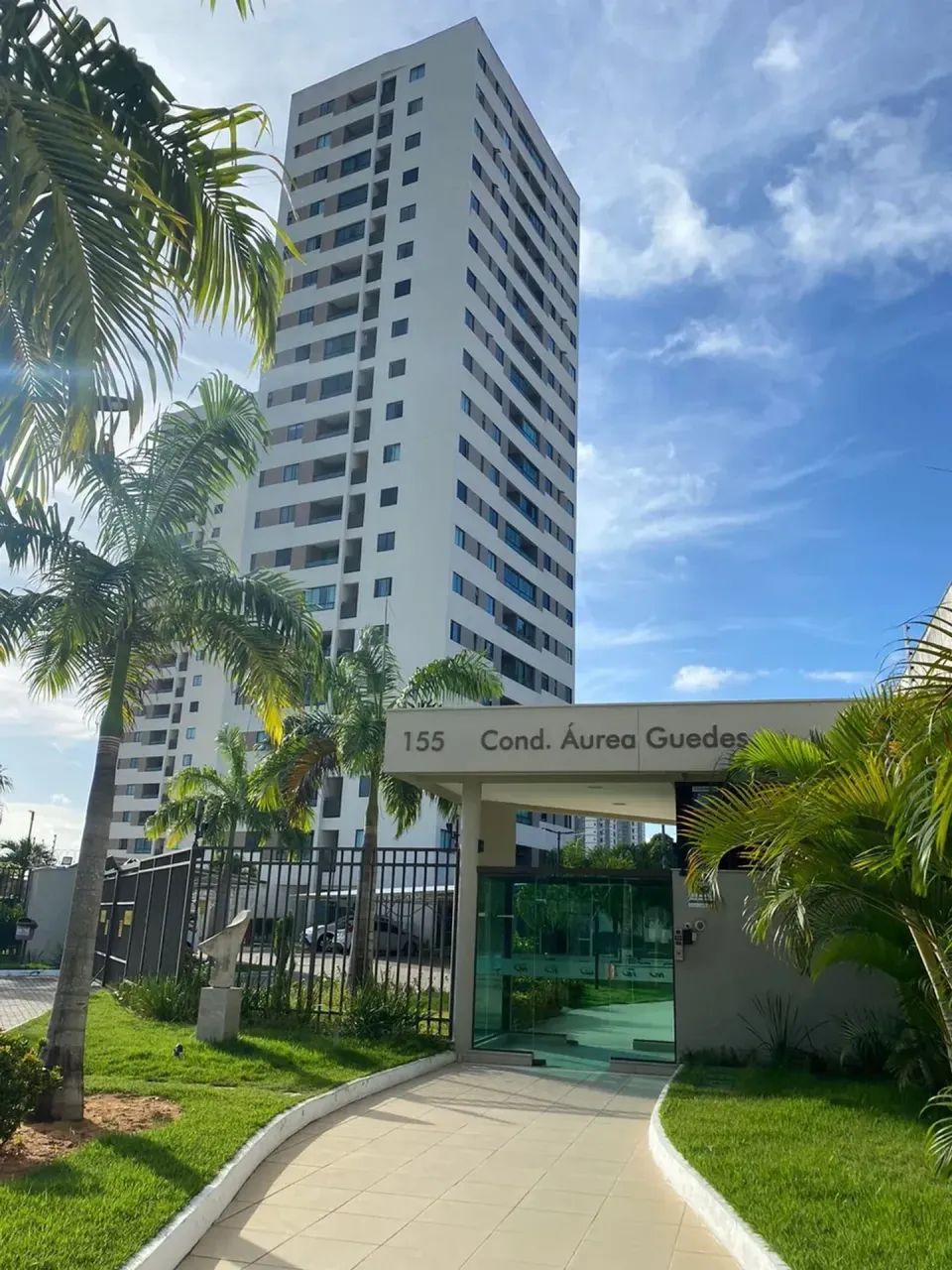 Vende-se Aurea Guedes 2/4 com elevador, varanda e garagem coberta - Foto 4