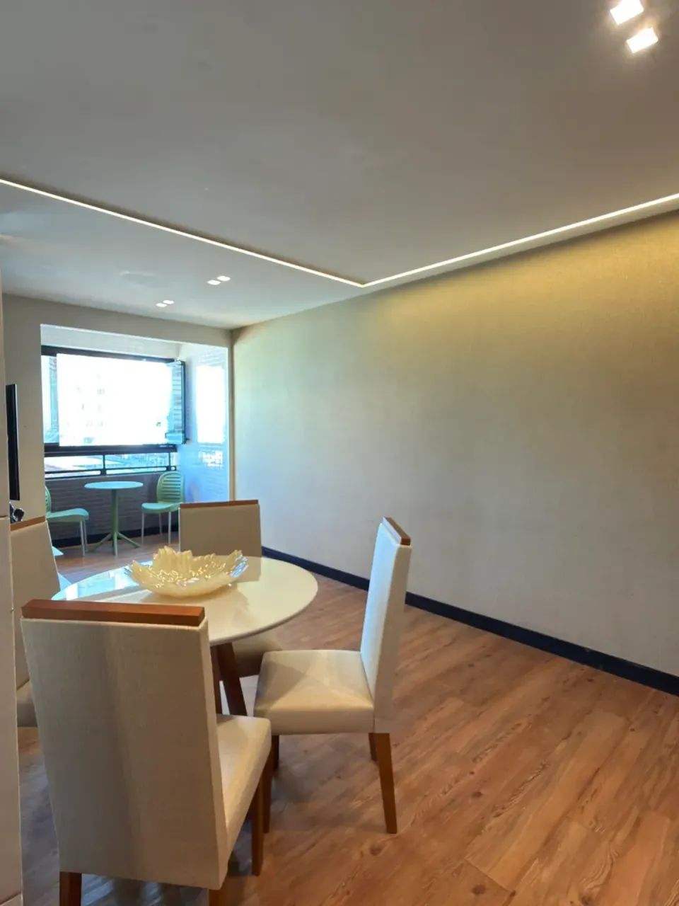 Apartamento 2 quartos semi mobiliado - Foto 3