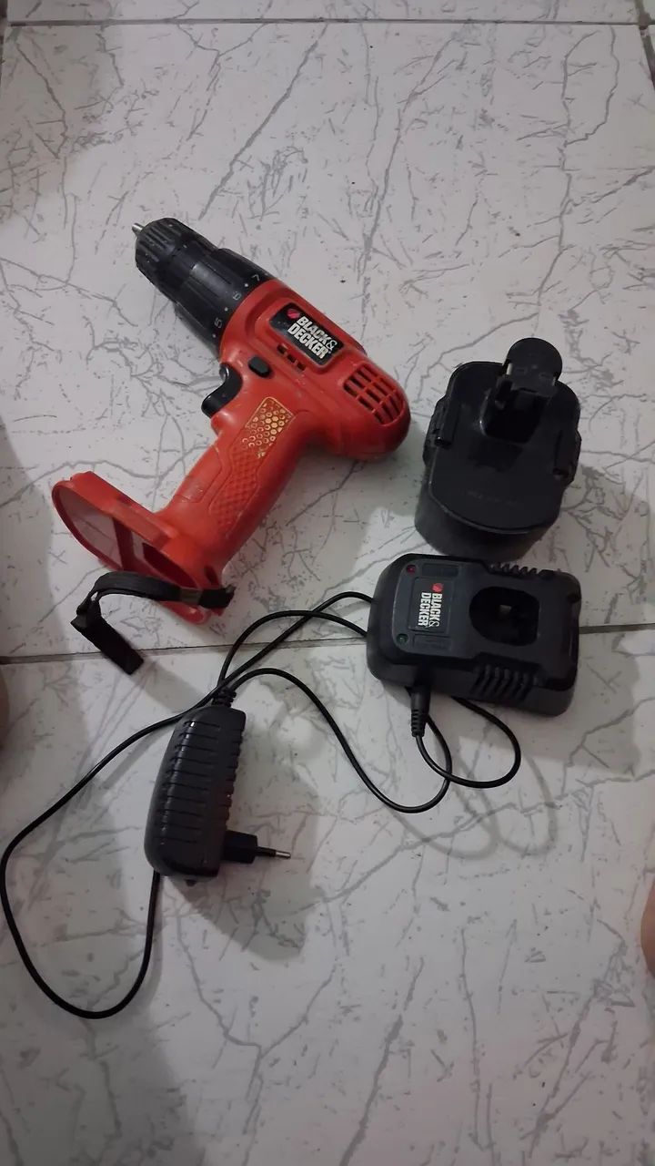 Aparafusadeira blacker decker