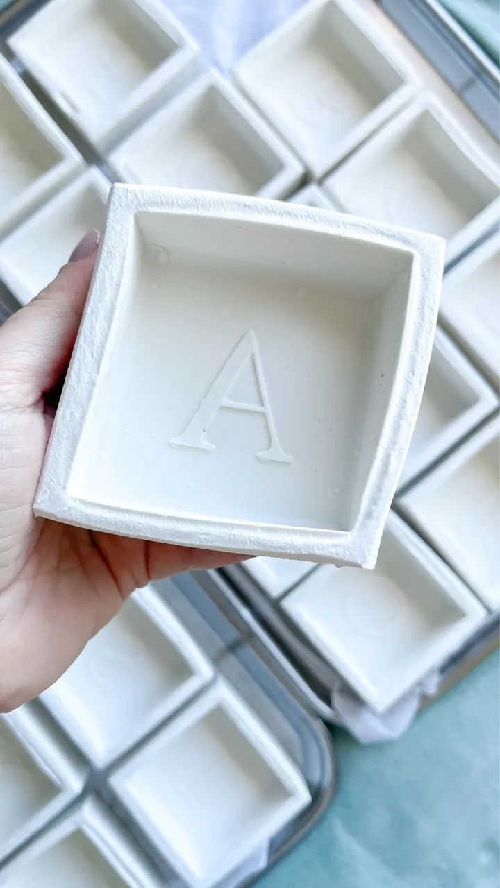 Moldes de silicone usados  - Foto 2