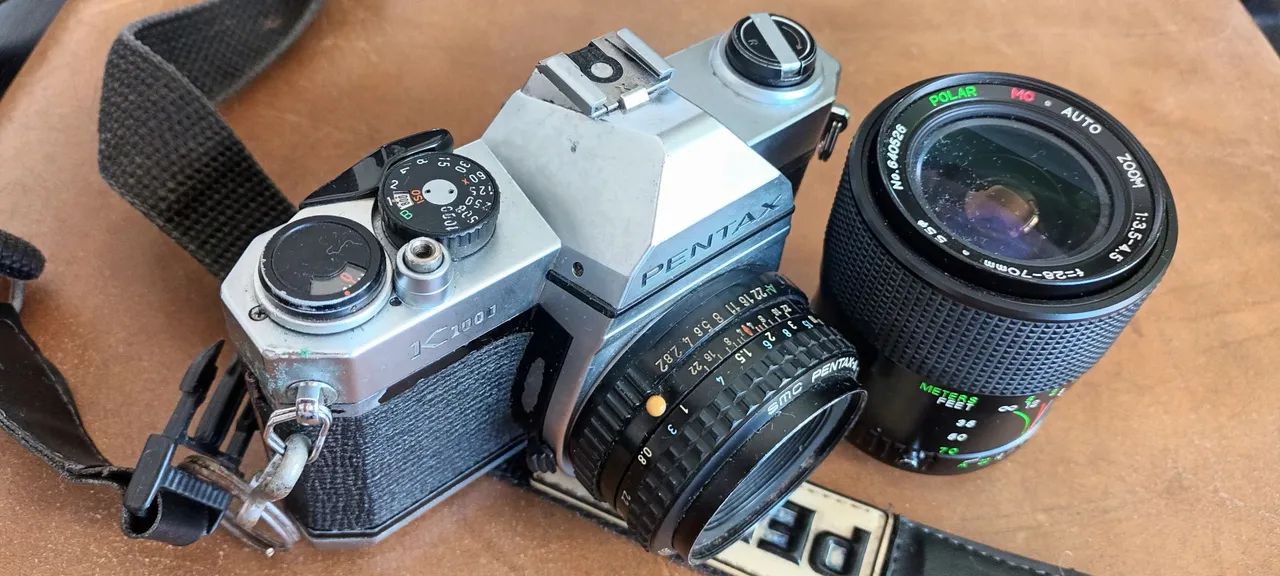 Vendo câmera pentax k1000 com tripé  - Foto 4