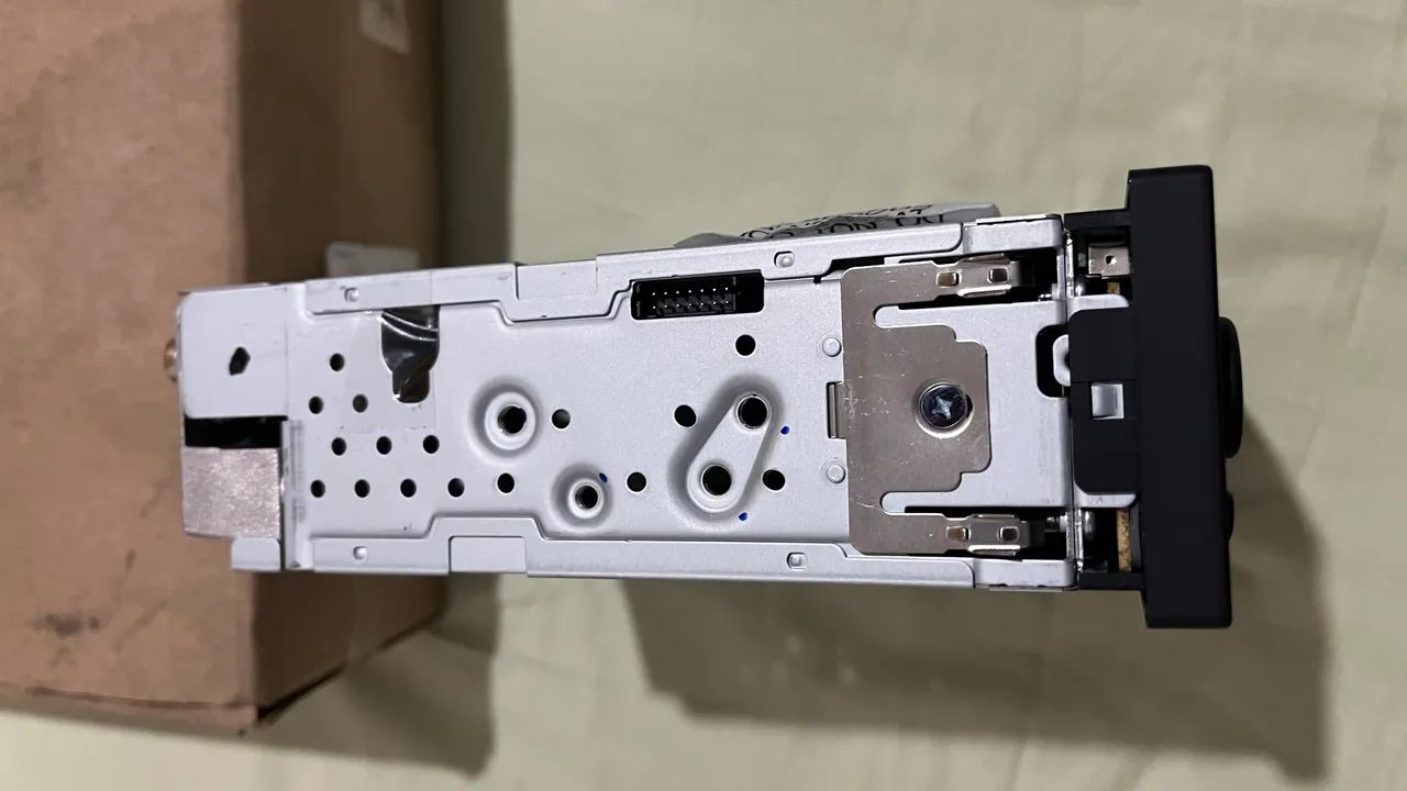 Rádio Astra Zafira Corsa zerooooo - Peças para carros, vans e