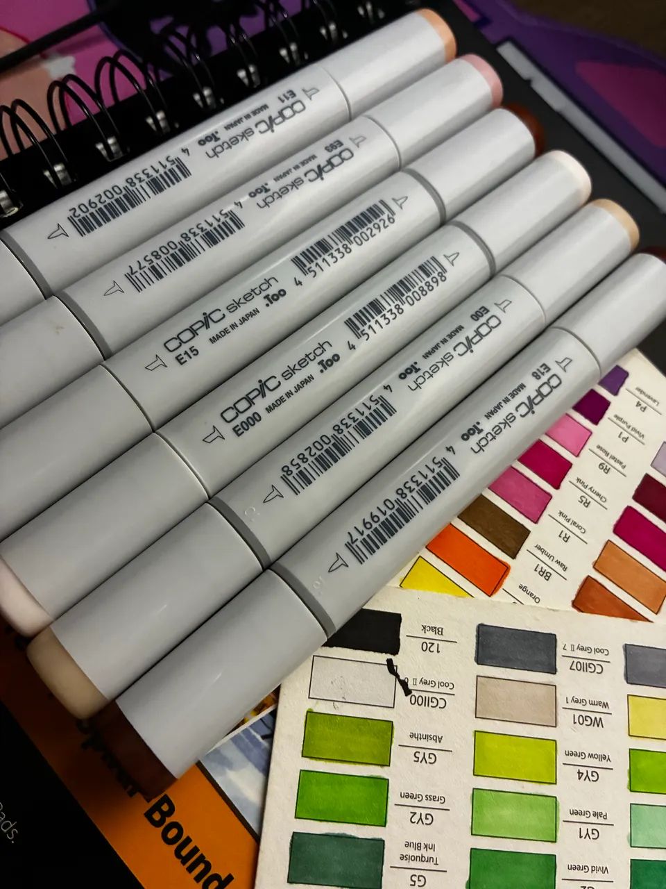 kit ohuhu (48) e copic (6) e 2 cadernos - Foto 3