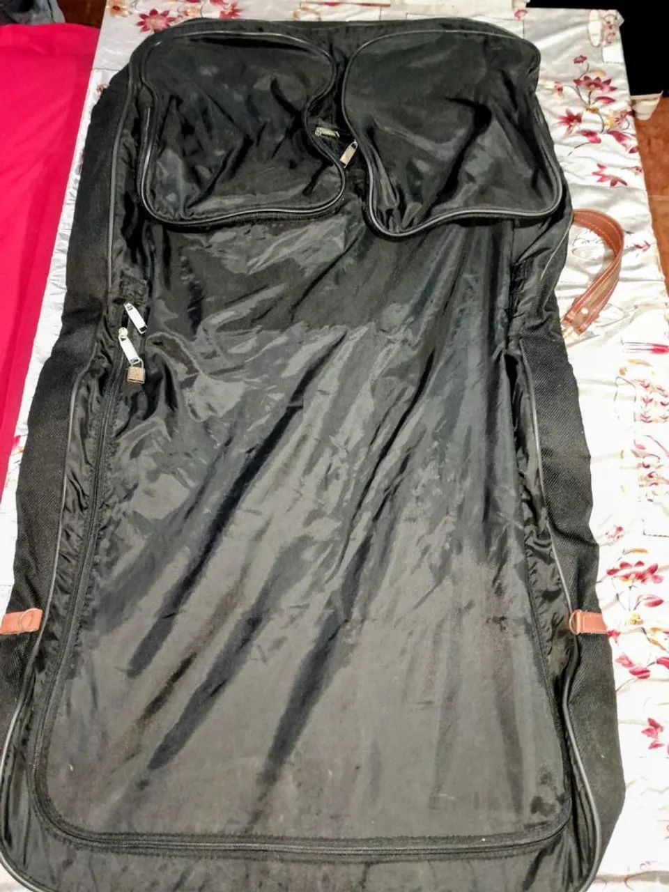 2 Bolsas de viagem grandes só R$120  - Foto 3