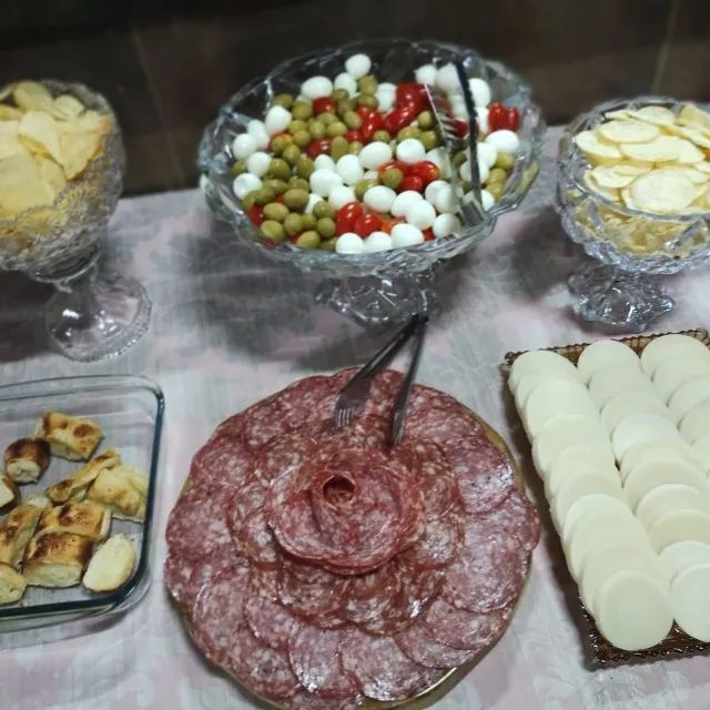 Churrasqueiro/cozinheira e Bufê completo a domicilio ( melhor preço e qualidade da região) - Foto 5