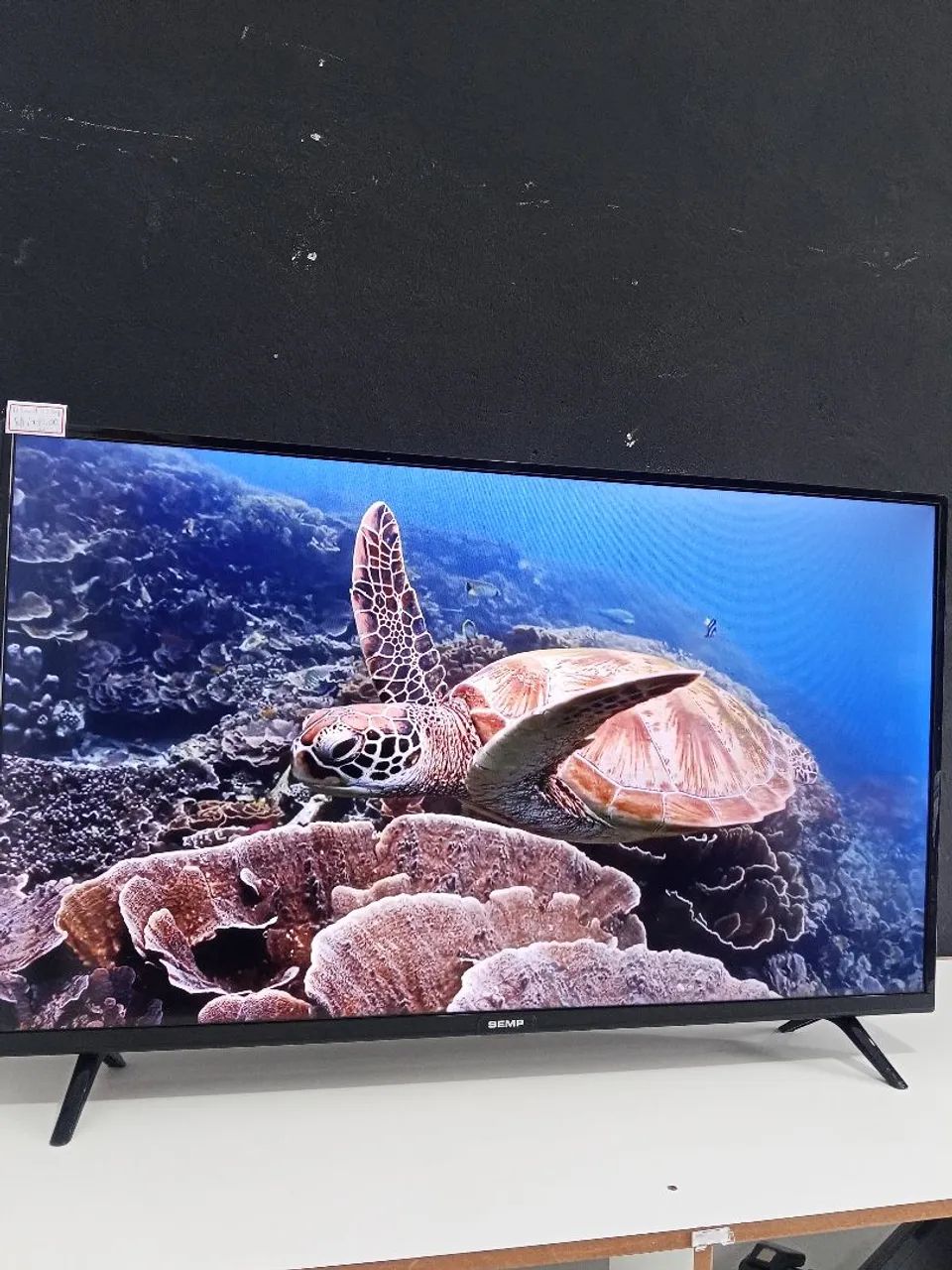 Smart Tv Semp 43 polegadas Sistema Android comando de voz integrado  - Foto 2