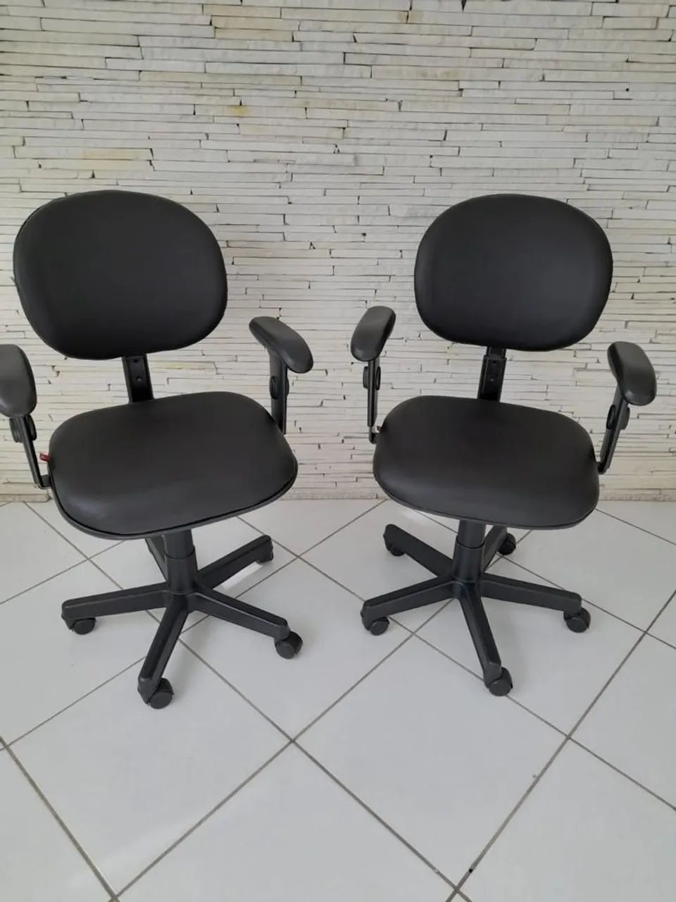 Cadeira de escritório Nr17 