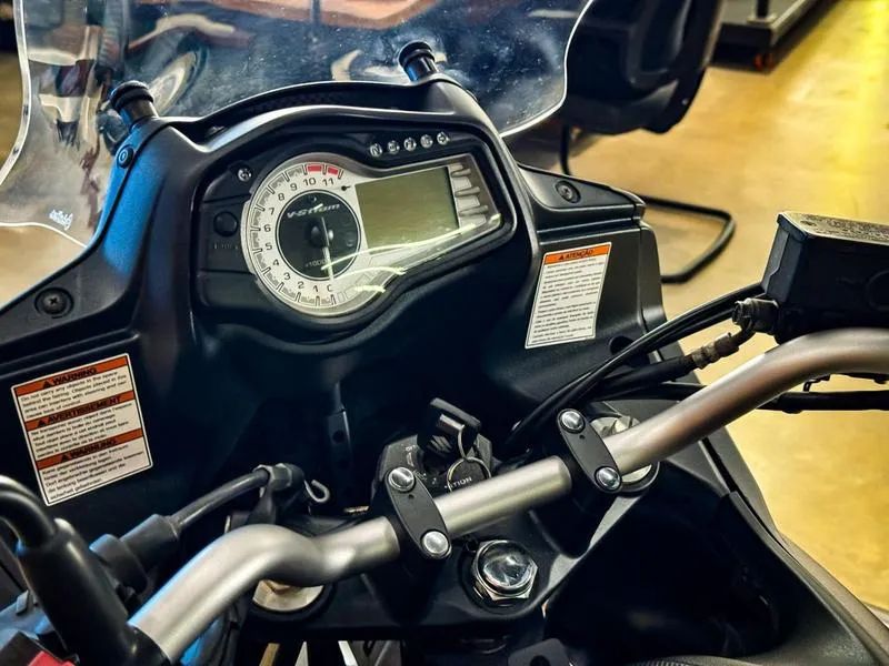 Suzuki V-Strom 650 ABS 2015 - Foto 5