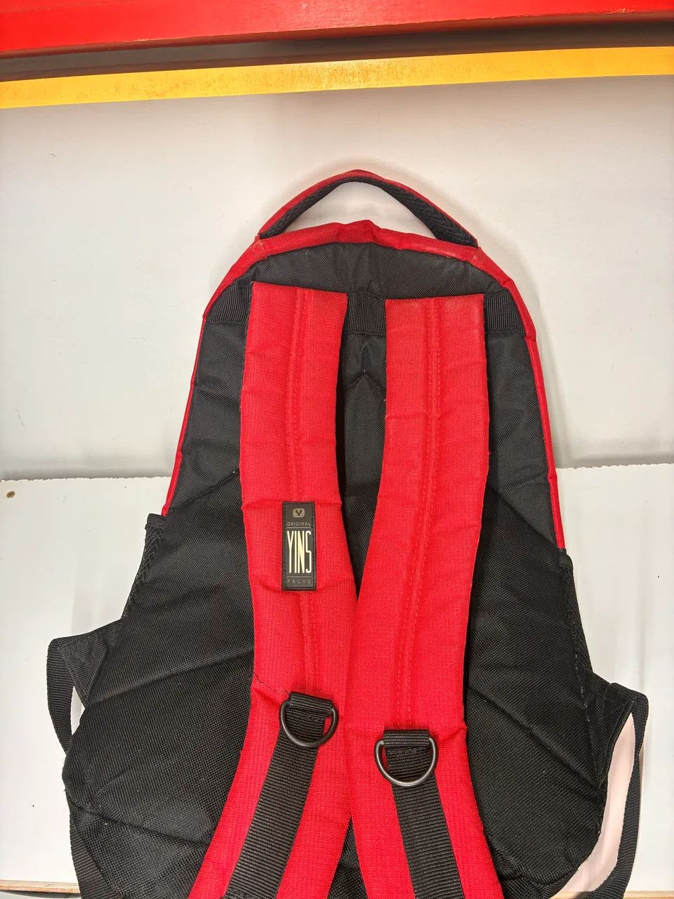 Mochila Yin?s vermelho e preto - Foto 2