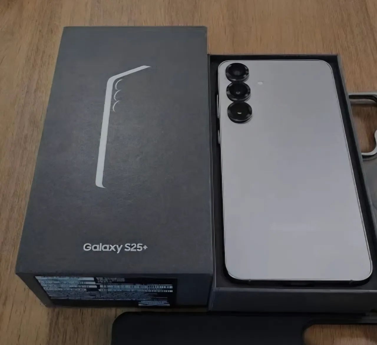 S25 Plus 512Gb prata - Foto 4
