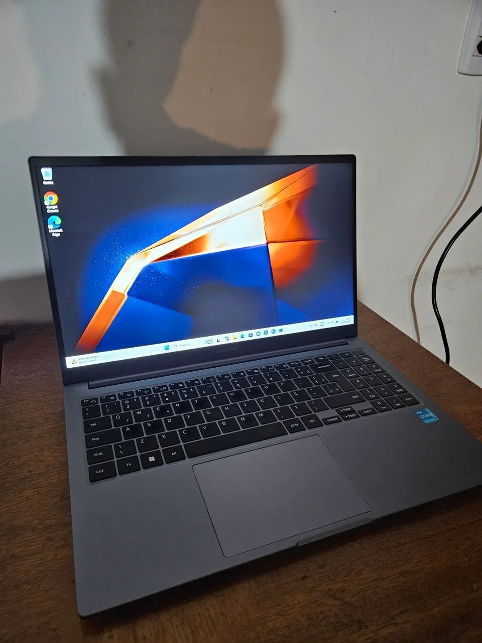 Notebook Samsung Galaxy book 4 novinho!