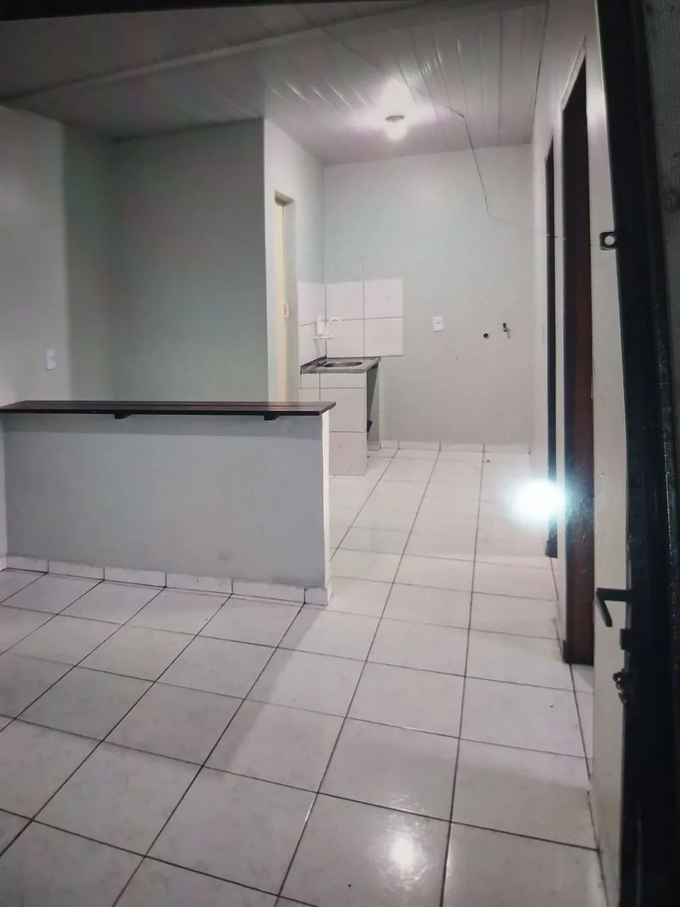 ALUGO APARTAMENTO C/02 QUARTOS- JAPIIM I - Foto 2