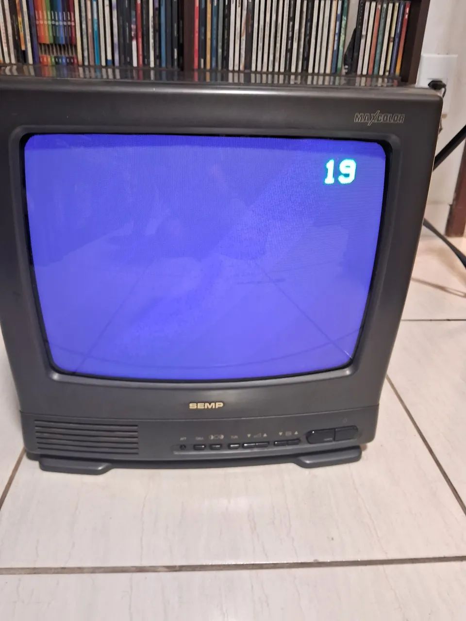 TV Semp Toshiba - 14 polegadas - Relíquia  - Foto 2