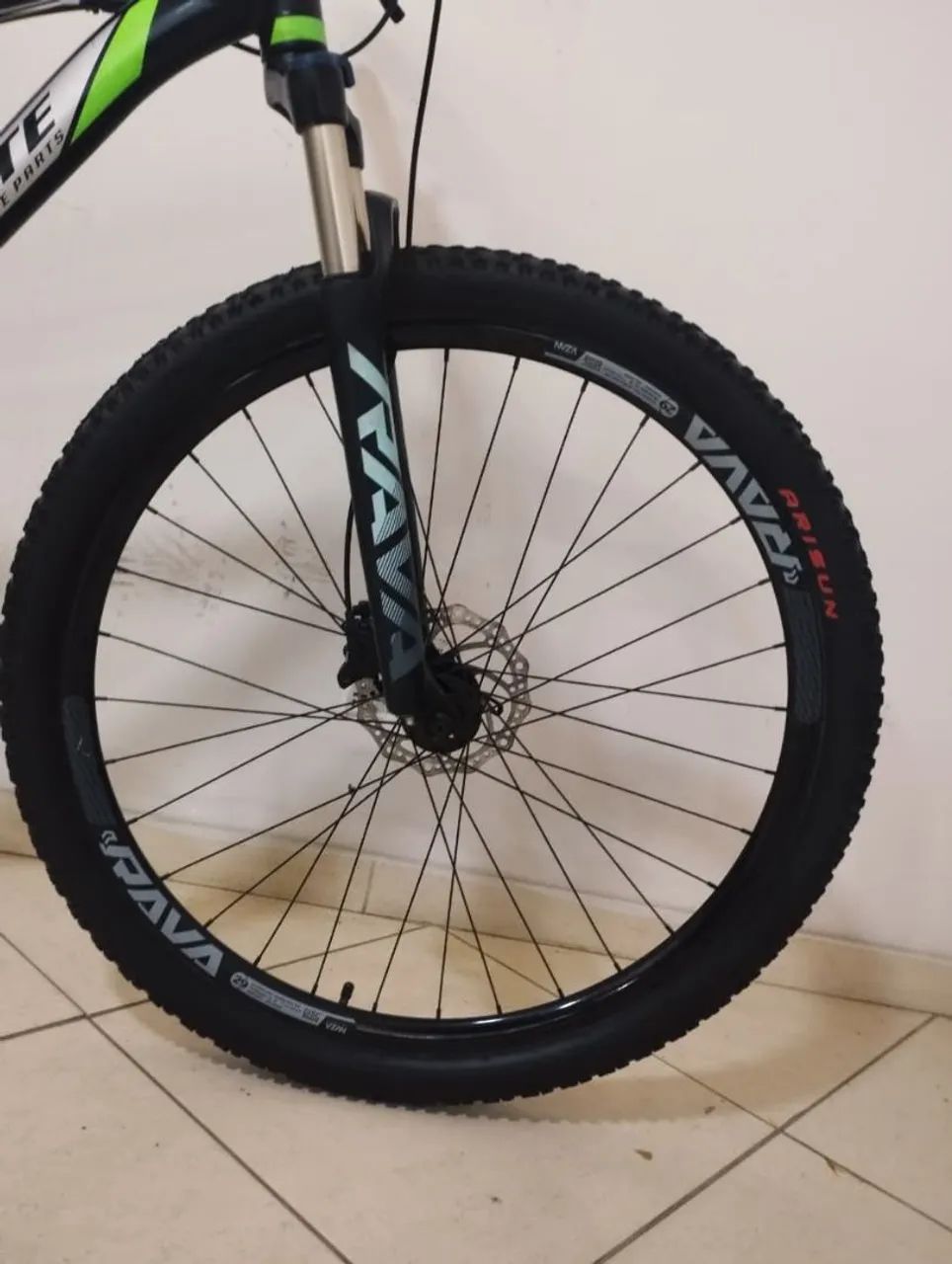 Bicicleta aro 29 SemiNova  - Foto 2