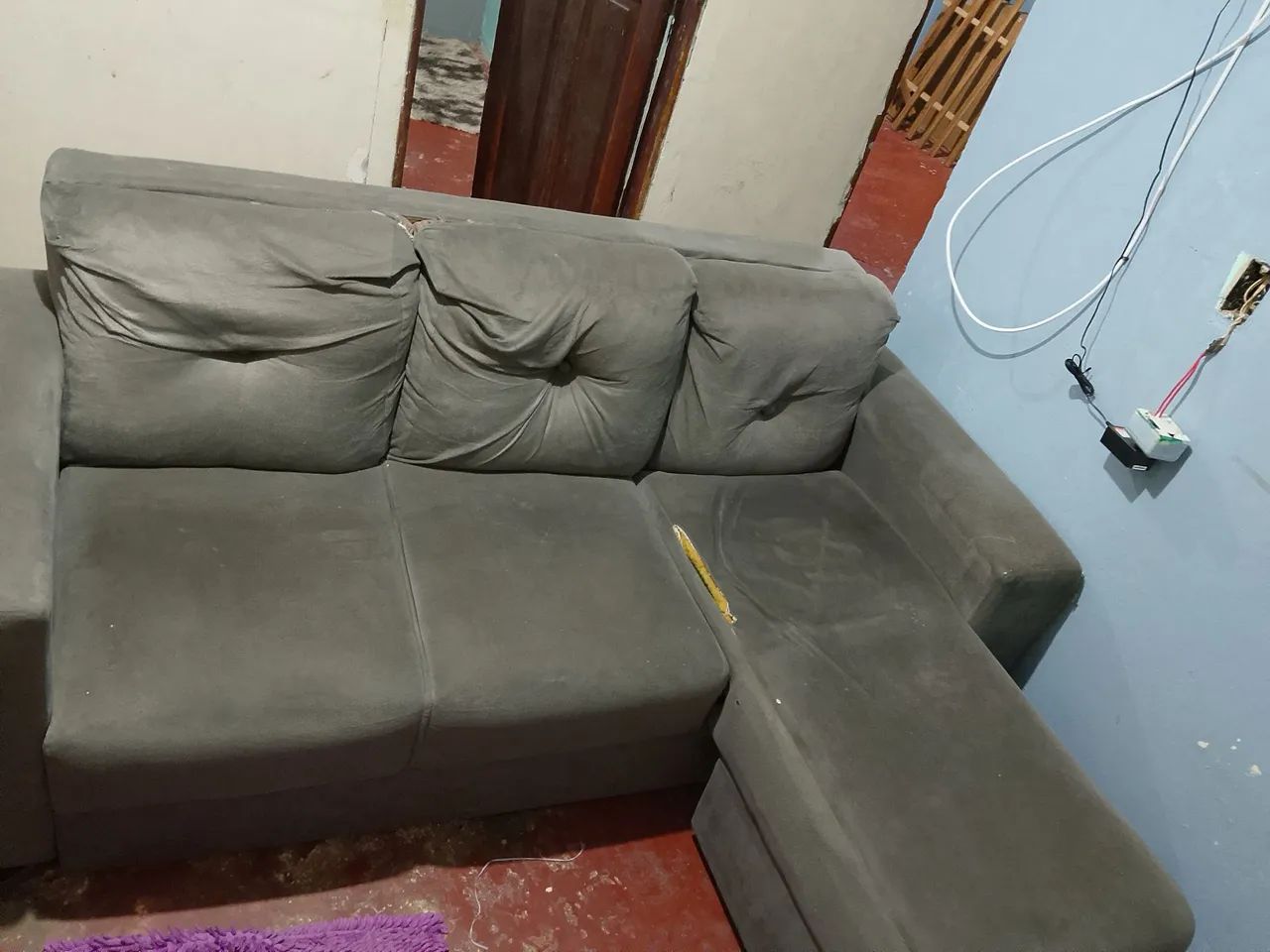Sofá 3 lugares 