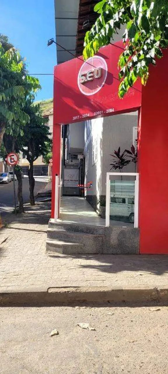 Sala de 21,70 m² para alugar no bairro Guarapiranga