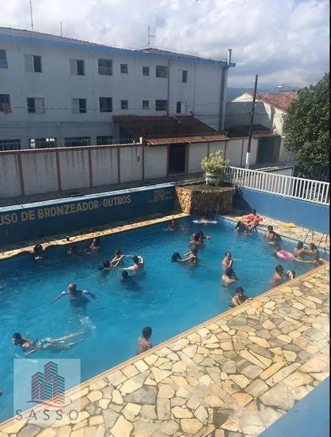 Vendo prédio na Praia Grande.