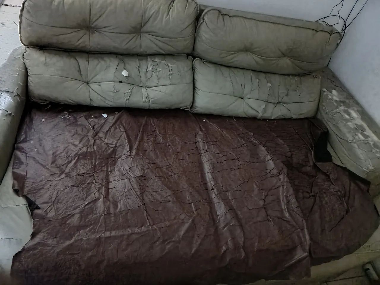 Vendo sofá usado - Foto 2