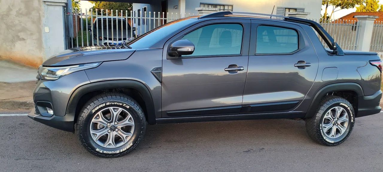 Fiat Strada Volcano 1.3 Flex 8V CD Aut. 2022 - Foto 4