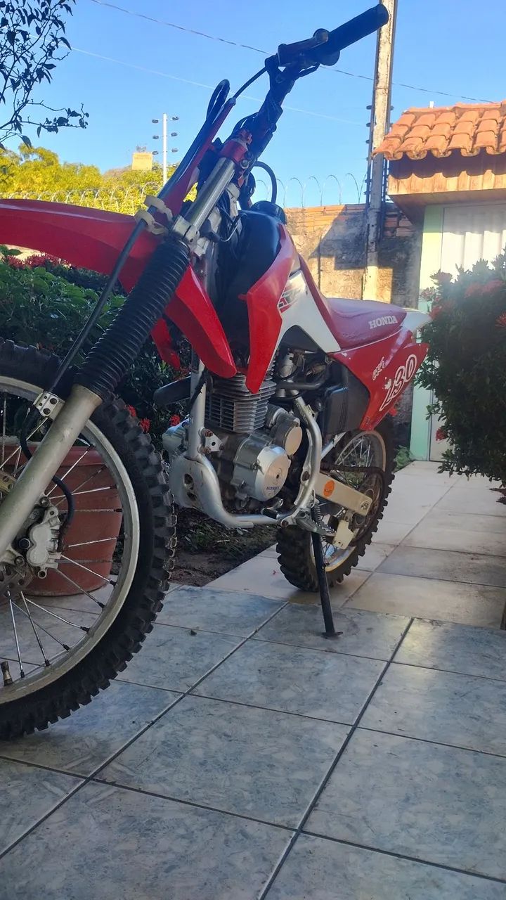 Moto CRF 2018 230F - Foto 3
