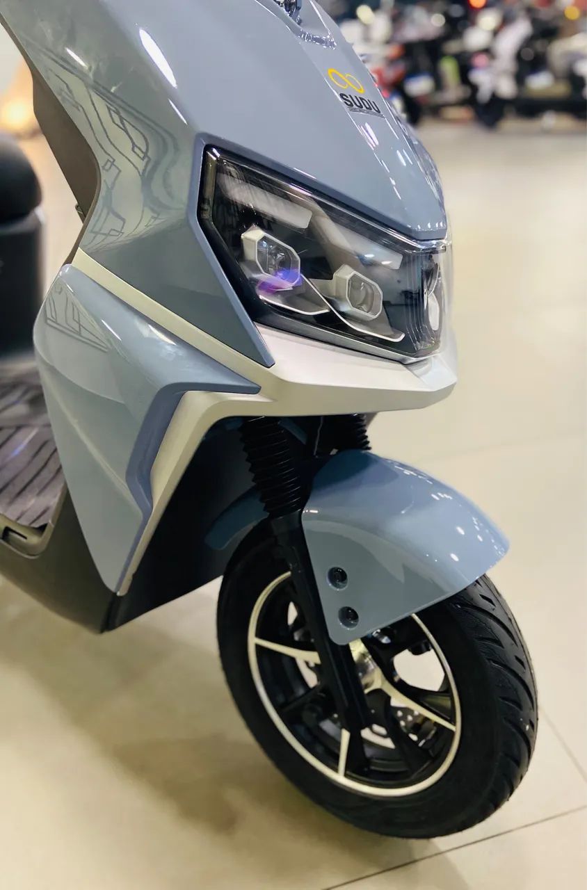Scooter elétrica Sudu A5 cinza - Foto 4