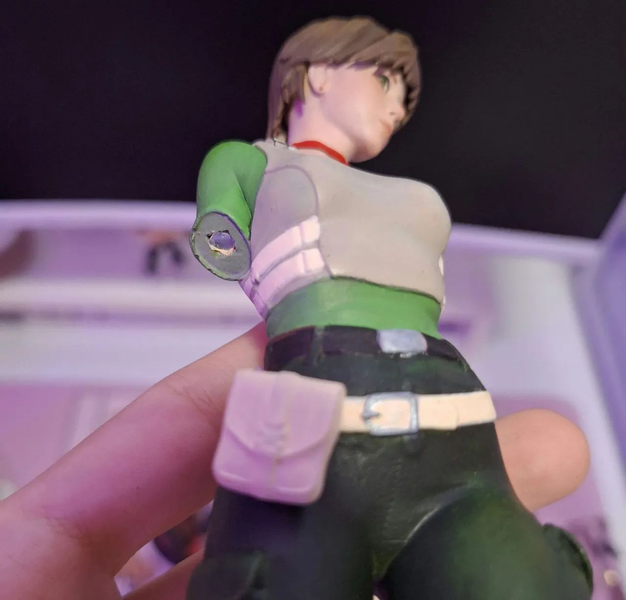 Figure Resina Rebeca Chambers Resident Evil (QUEBRADA) - Foto 3