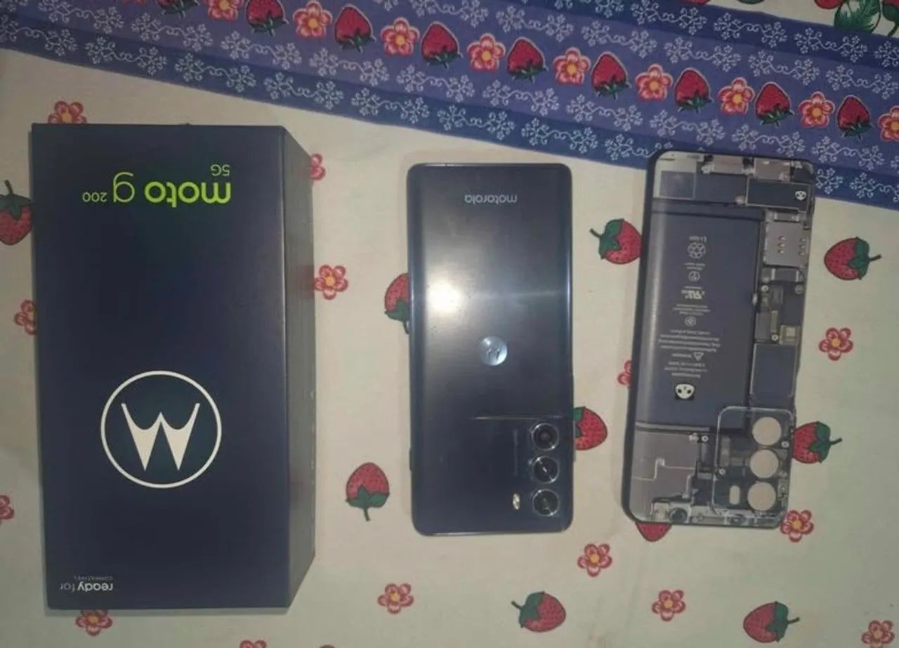 Motorola G200