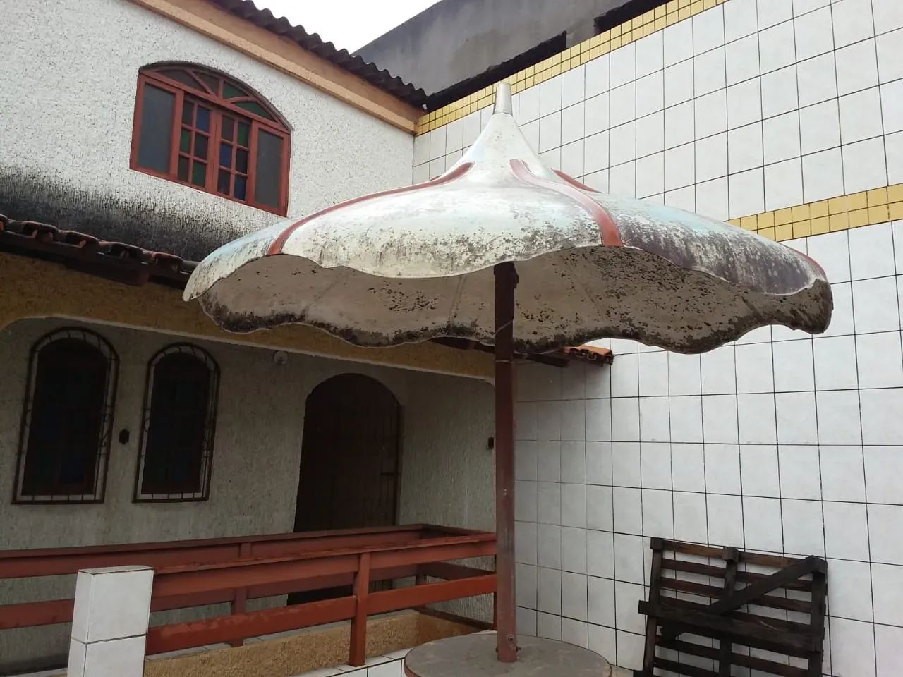 Vendo triplex em Vila Velha para fins residenciais e comerciais - Foto 3