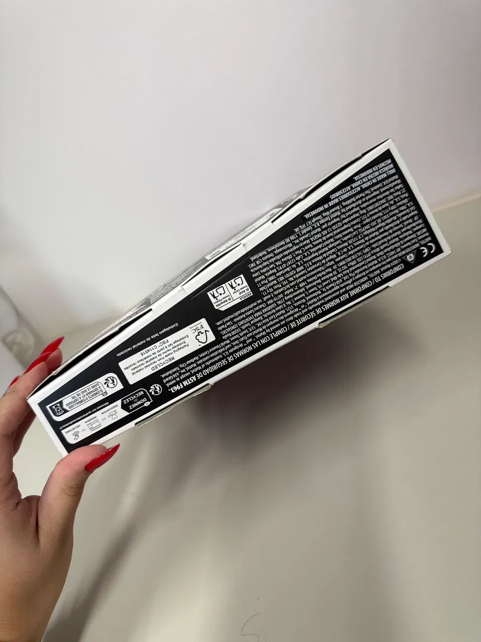 Caixa Monster High Creeproduction Draculaura - Foto 6