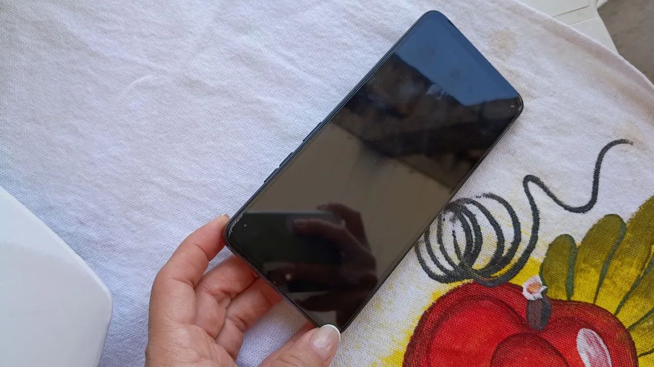 Celular com Placa Queimada - Para Conserto ou Retirada de Peças ?<br> - Foto 4