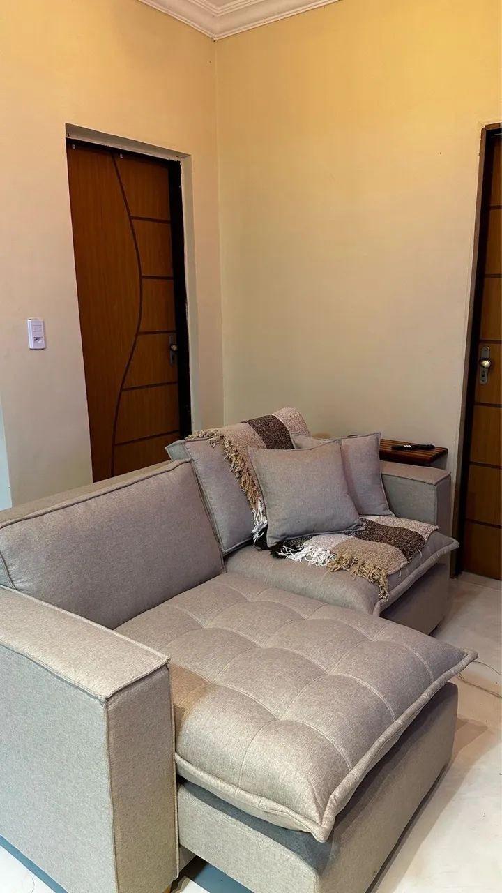 Sofá de linho EXTREMAMENTE NOVO - Foto 2