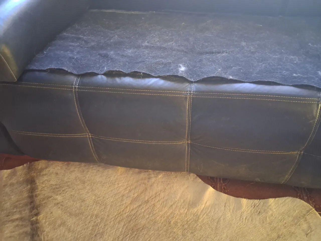 Sofa corino preto  2,30cm - Foto 4