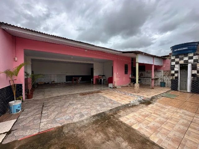 Casa com 3 Quartos -  FINANCIÁVEL - Bairro Floresta. - Foto 2