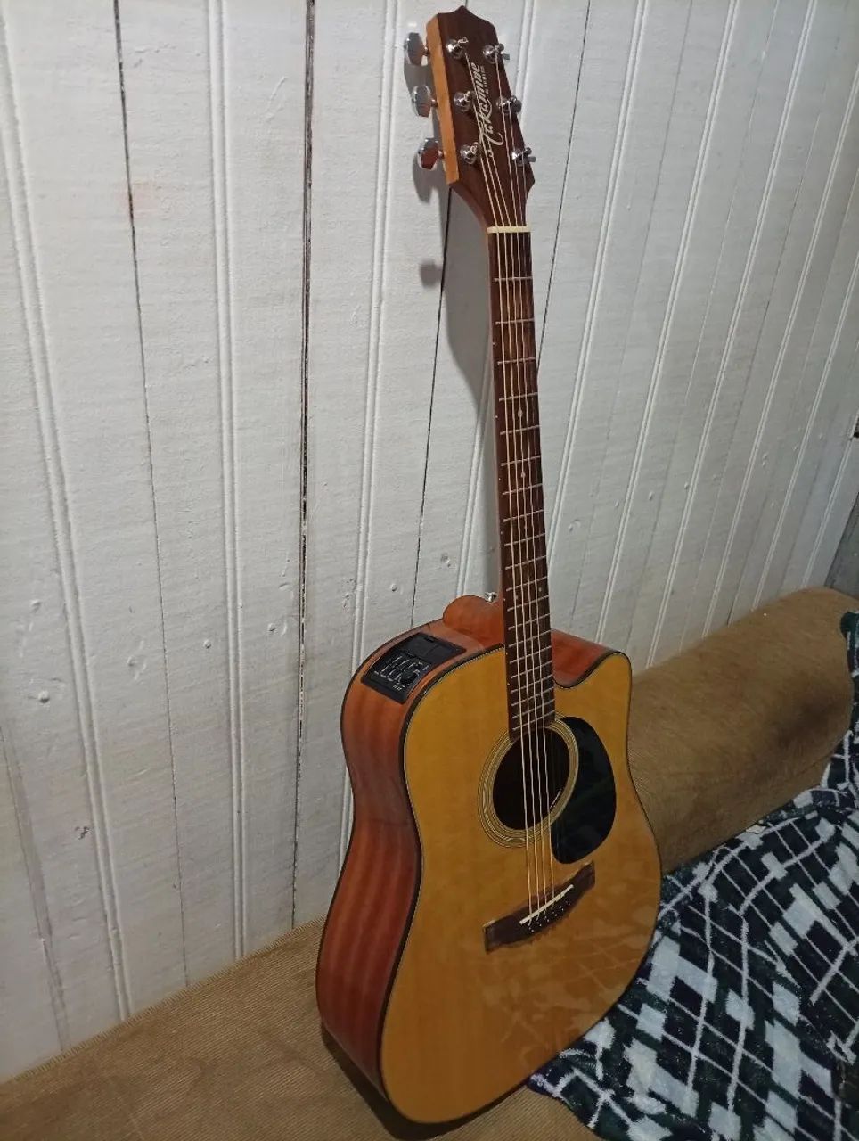 Takamine EG 320c - Foto 4
