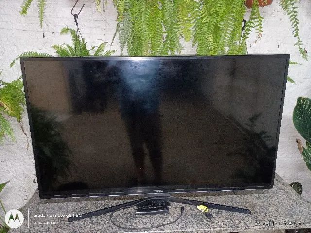 Tv para retirada de peça 