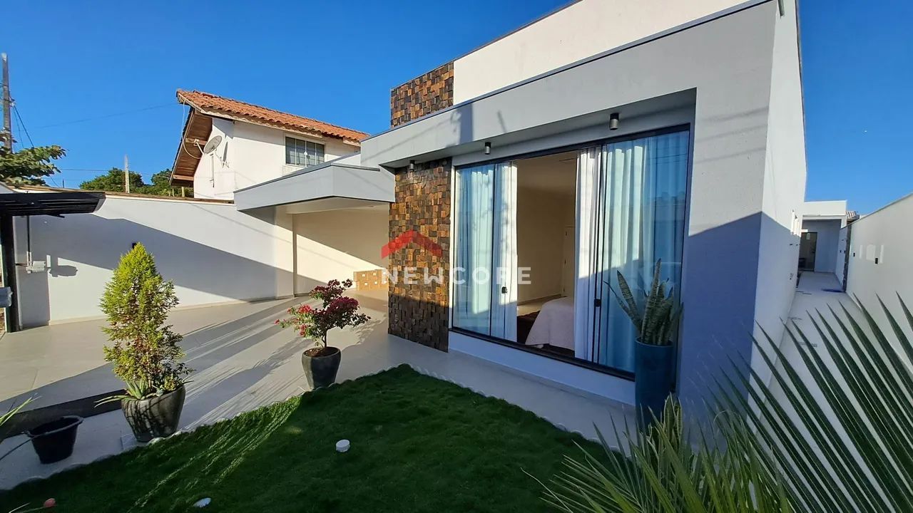 Casa em Rua Pirabeiraba - Itacolomi - Balneário Piçarras/SC - Foto 3