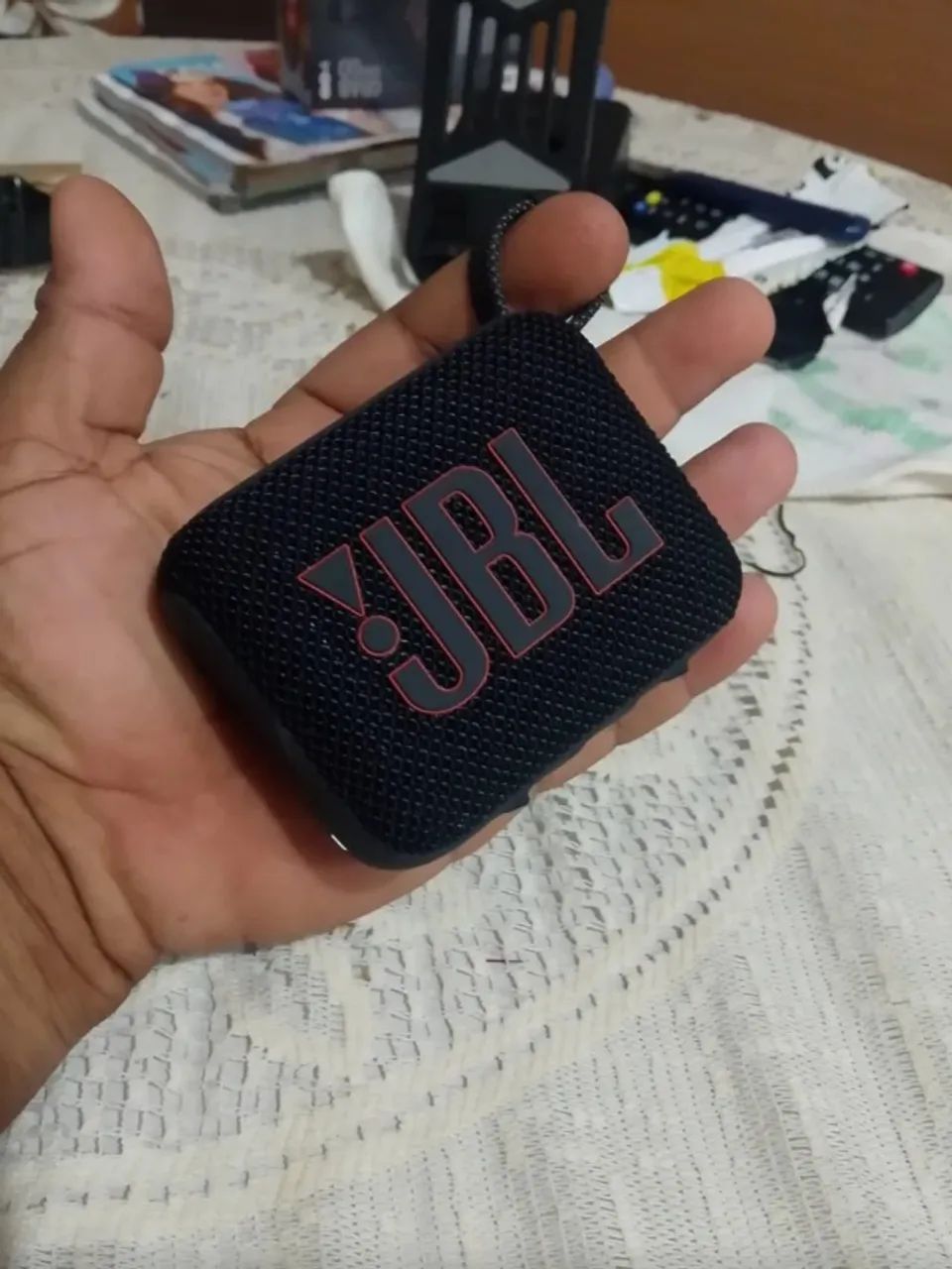 Caixa de Som Bluetooth JBL Go 5 com resistência IP68 - Foto 5