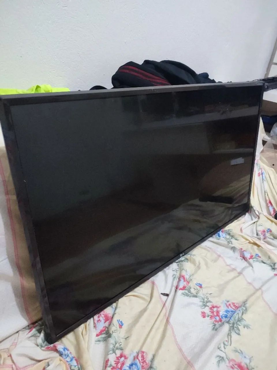 TV LG 43 Smart Defeito  - Foto 2