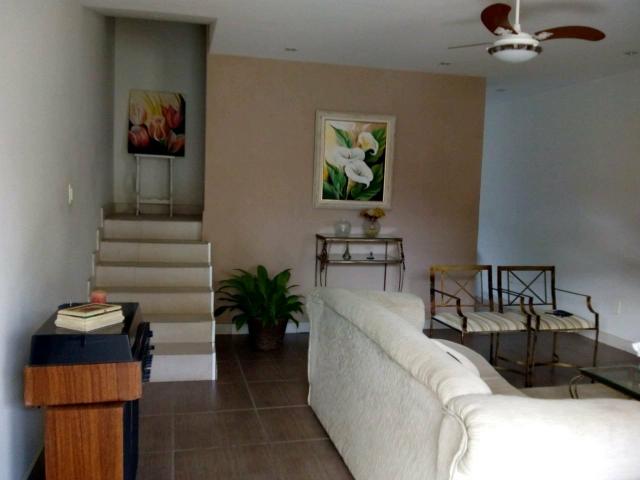 Vendo Casa em Angra dos Reis (dois pavimentos) - Foto 3