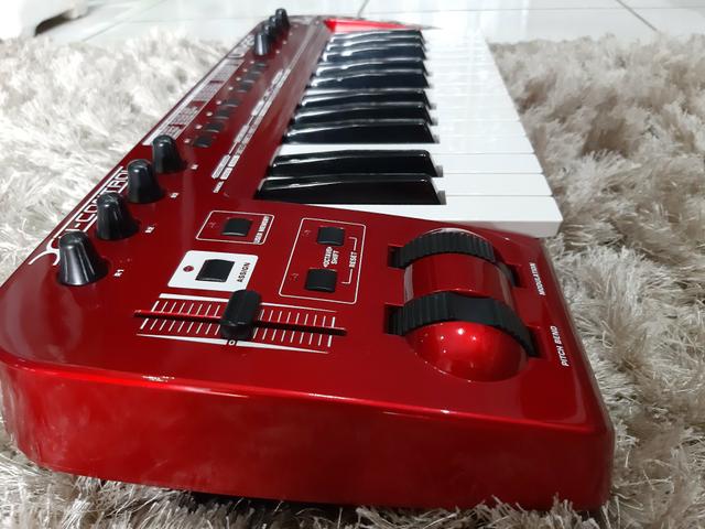 Controlador umx250 behringer novissimo - Foto 5