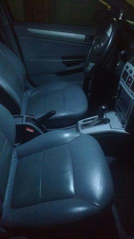 Vectra elegance automático