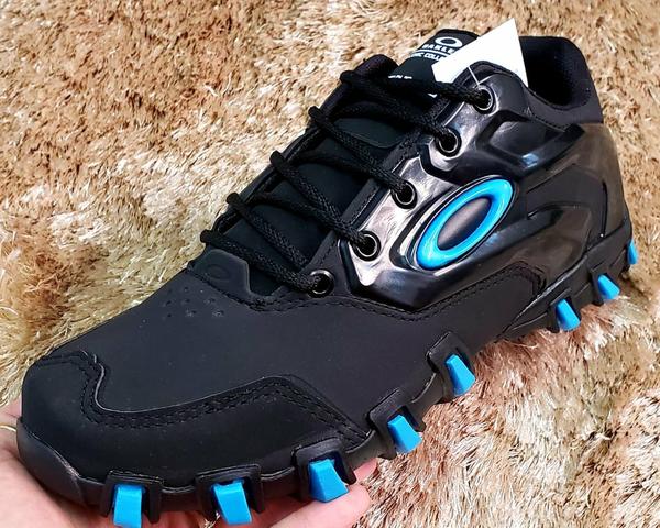 quero ver tênis da oakley