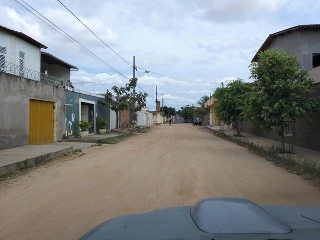 Meio lote 6 por 30 metros em Almenara MG bairro Cidade verde - Foto 4