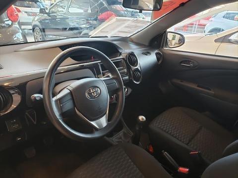Toyota Etios X 1.3 Flex 2015 | Único dono - Foto 9