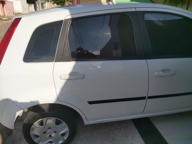 Ford Fiesta 2010 - Foto 4