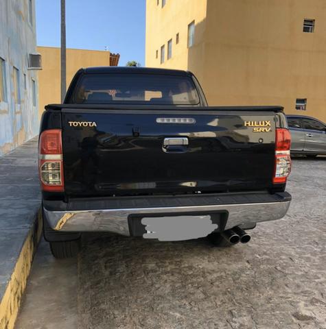 Vendo Hilux - Foto 2