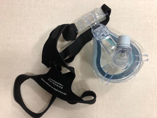Cpap - Resmed Elite II S8 - com umidificador - Foto 4