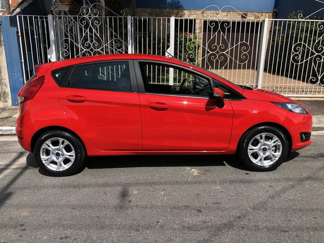New Fiesta 1.6 SE 2016 Câmbio Manual Baixa Km , Impecável !!! - Foto 6