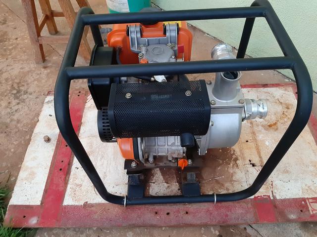 Vendo tanque com motobomba a diesel e mangueiras pronto pra usar zap. *