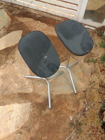 Apoio pés para manicure. usado